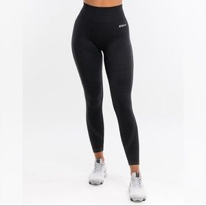 COPY - Echt Leggings - Arise V3 (Black)